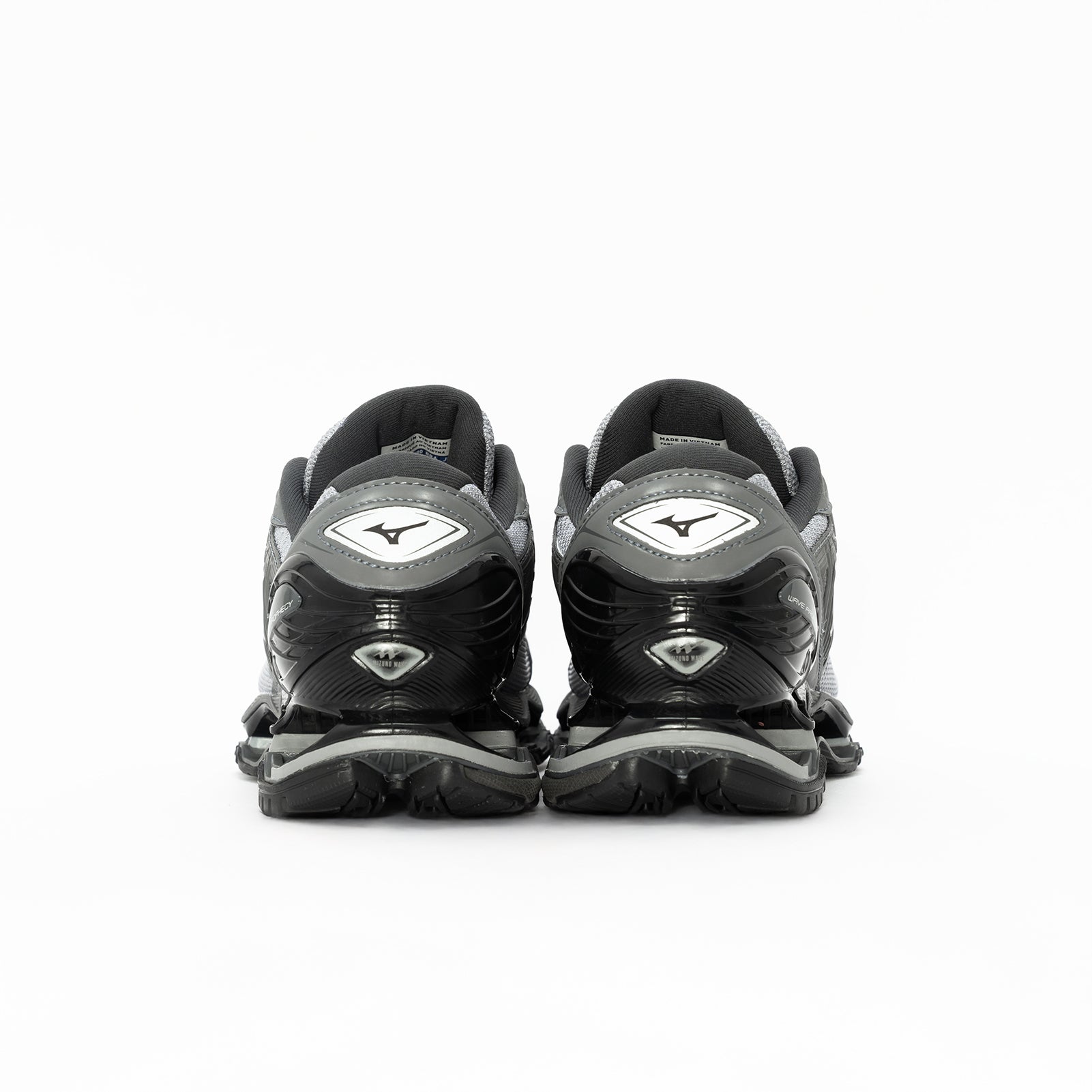 WAVE PROPHECY LS | Mizuno HK Online