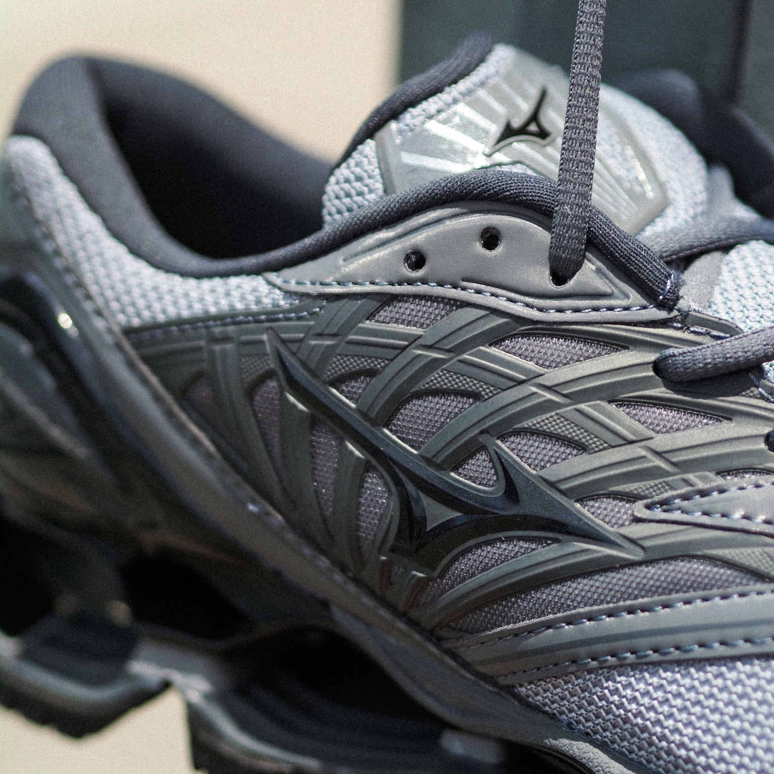 WAVE PROPHECY LS | Mizuno HK Online